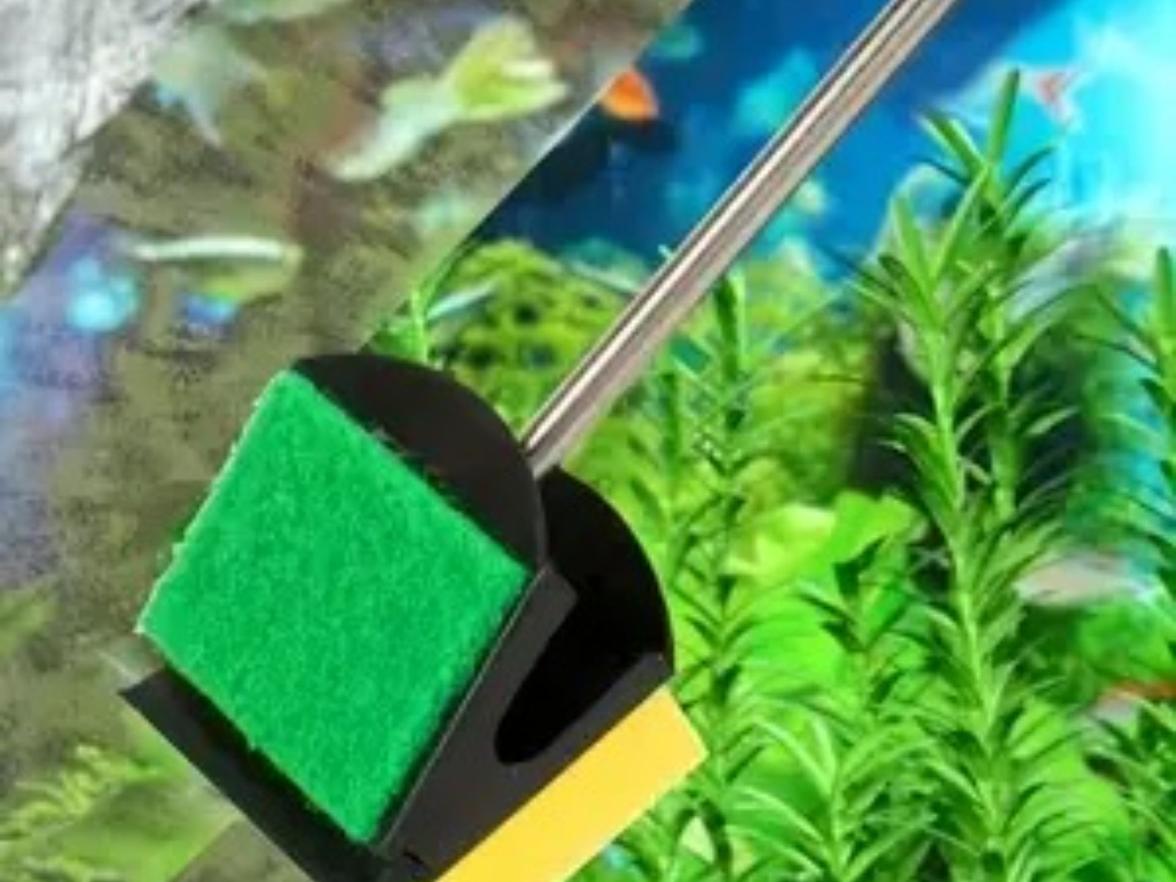 🐠 Čistič skla akvária s plovoucí houbou – praktický pomocník pro čisté akvárium (nové)